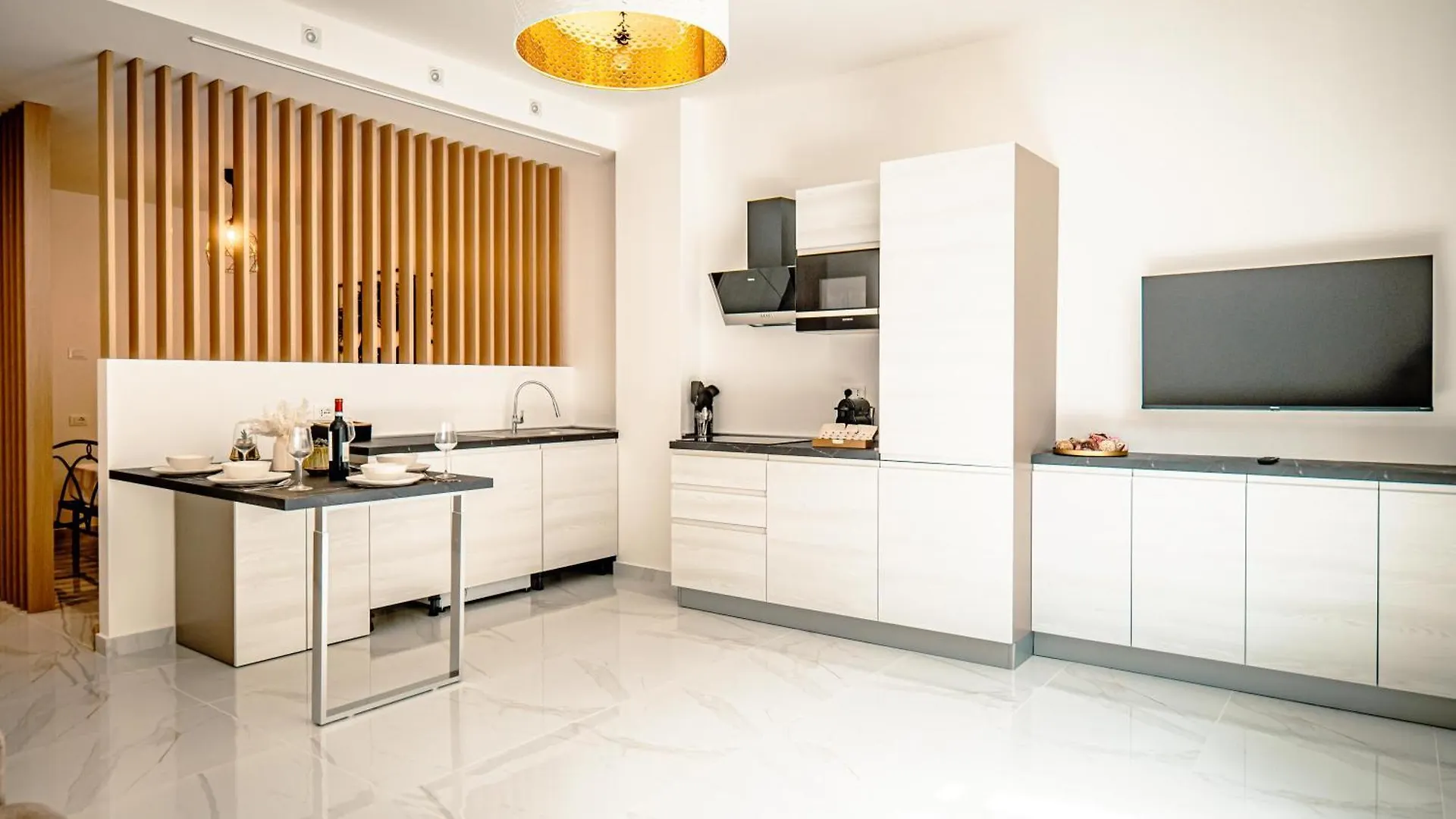 Mantovani Apartament-In The Heart Of Como